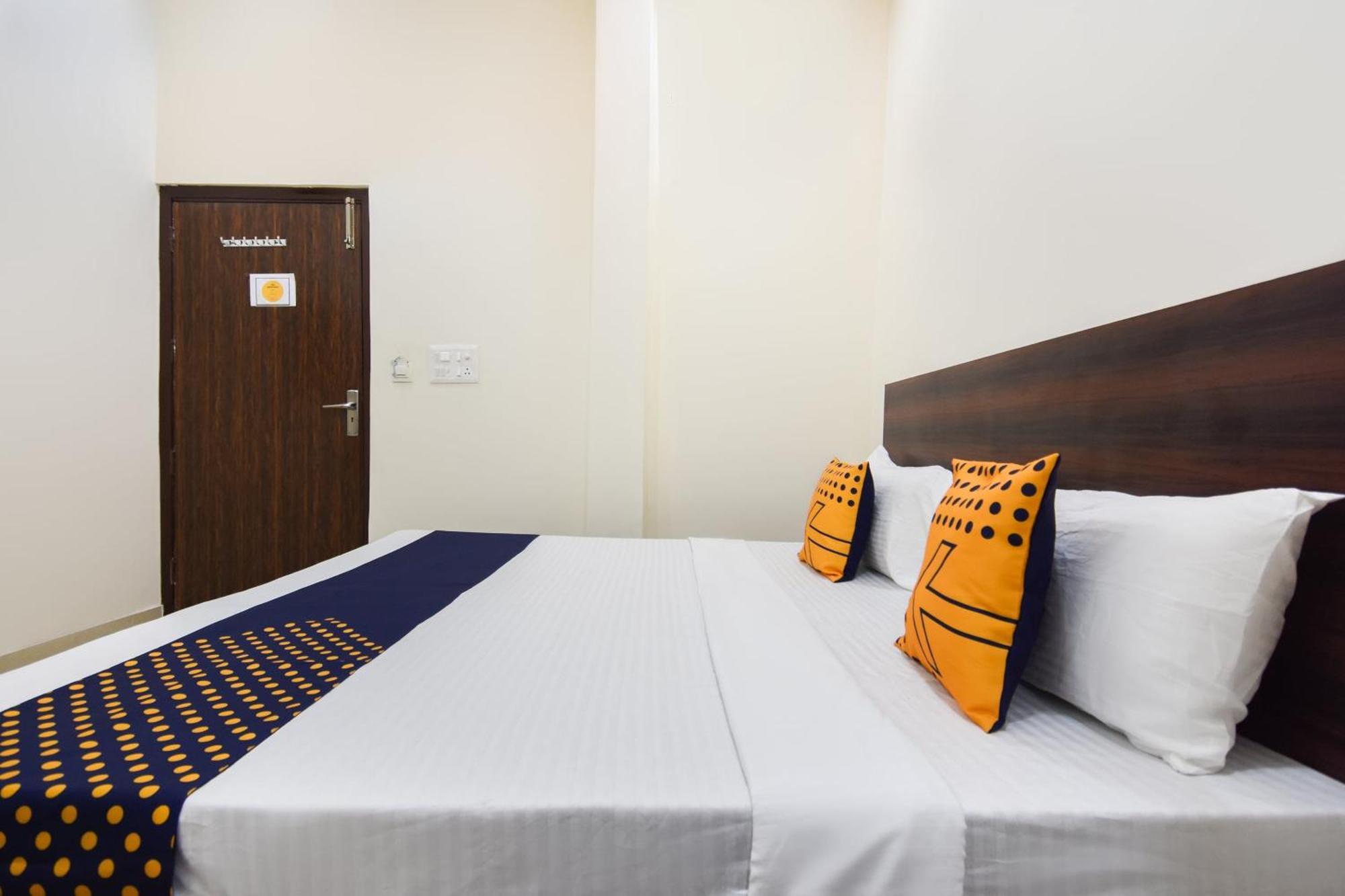 Spot On Deep Guest House Amritsar Exterior photo