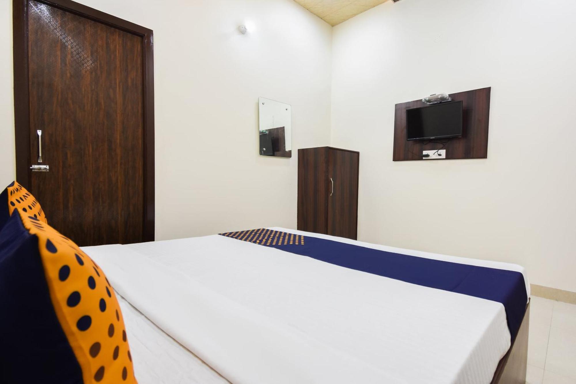 Spot On Deep Guest House Amritsar Exterior photo