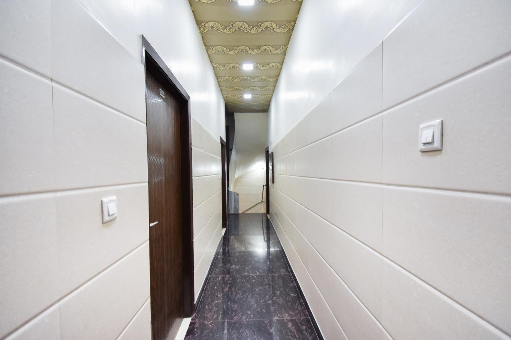 Spot On Deep Guest House Amritsar Exterior photo