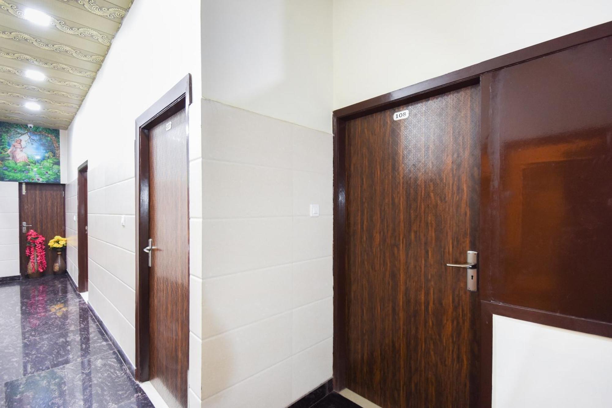 Spot On Deep Guest House Amritsar Exterior photo